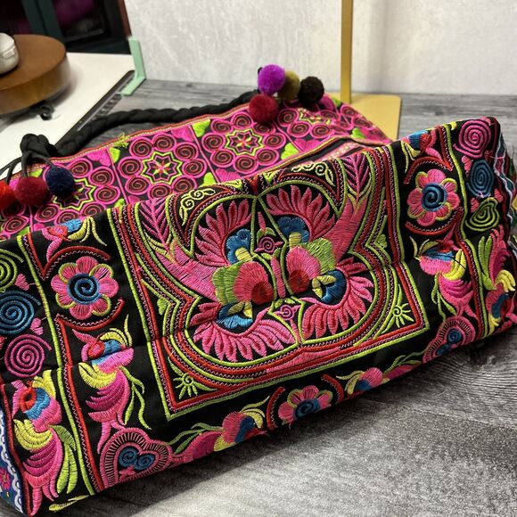 Sam Well Embroidered Colorful Tote Bag - Picture 10 of 10